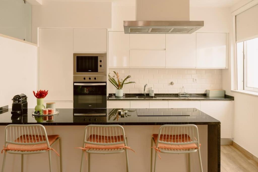 Glam House No Coracao Da Cidade Faro Exterior photo